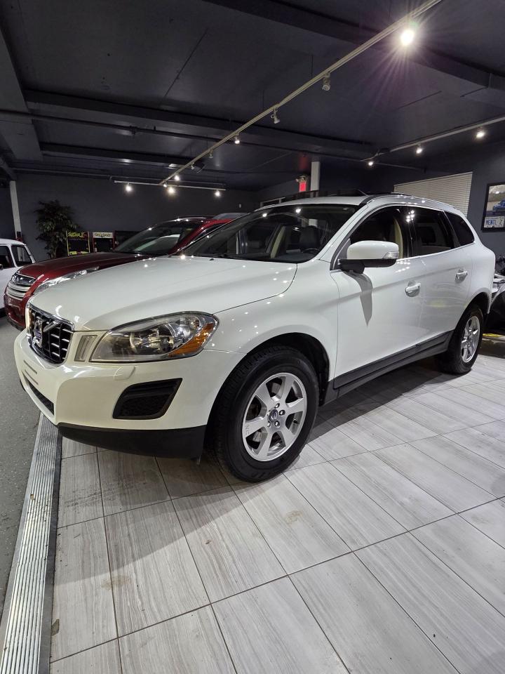Used 2012 Volvo XC60 AWD for sale in Woodbridge, ON