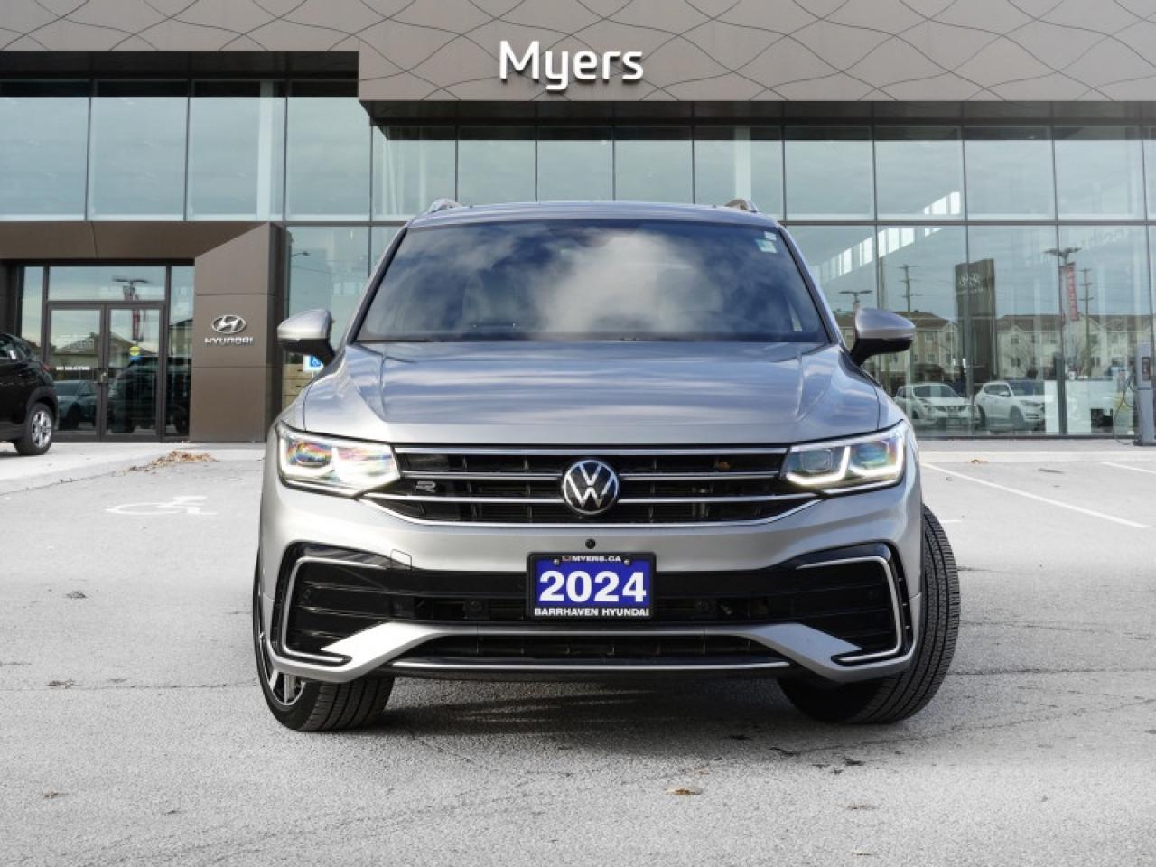 2024 Volkswagen Tiguan Highline R-Line  - Premium Audio - $229 B/W Photo