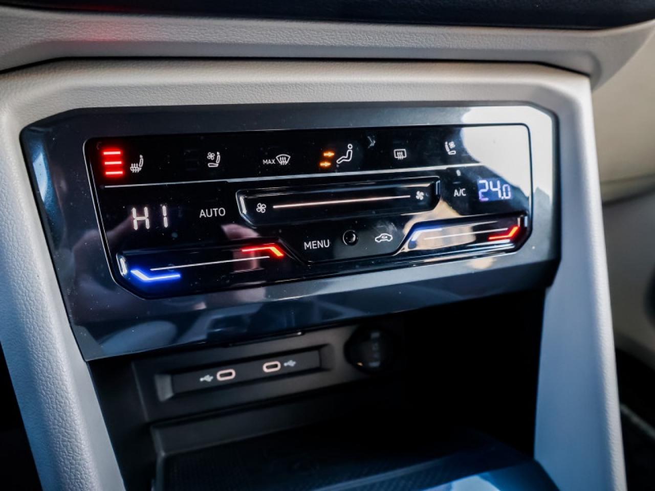 2024 Volkswagen Tiguan Highline R-Line  - Premium Audio - $229 B/W Photo