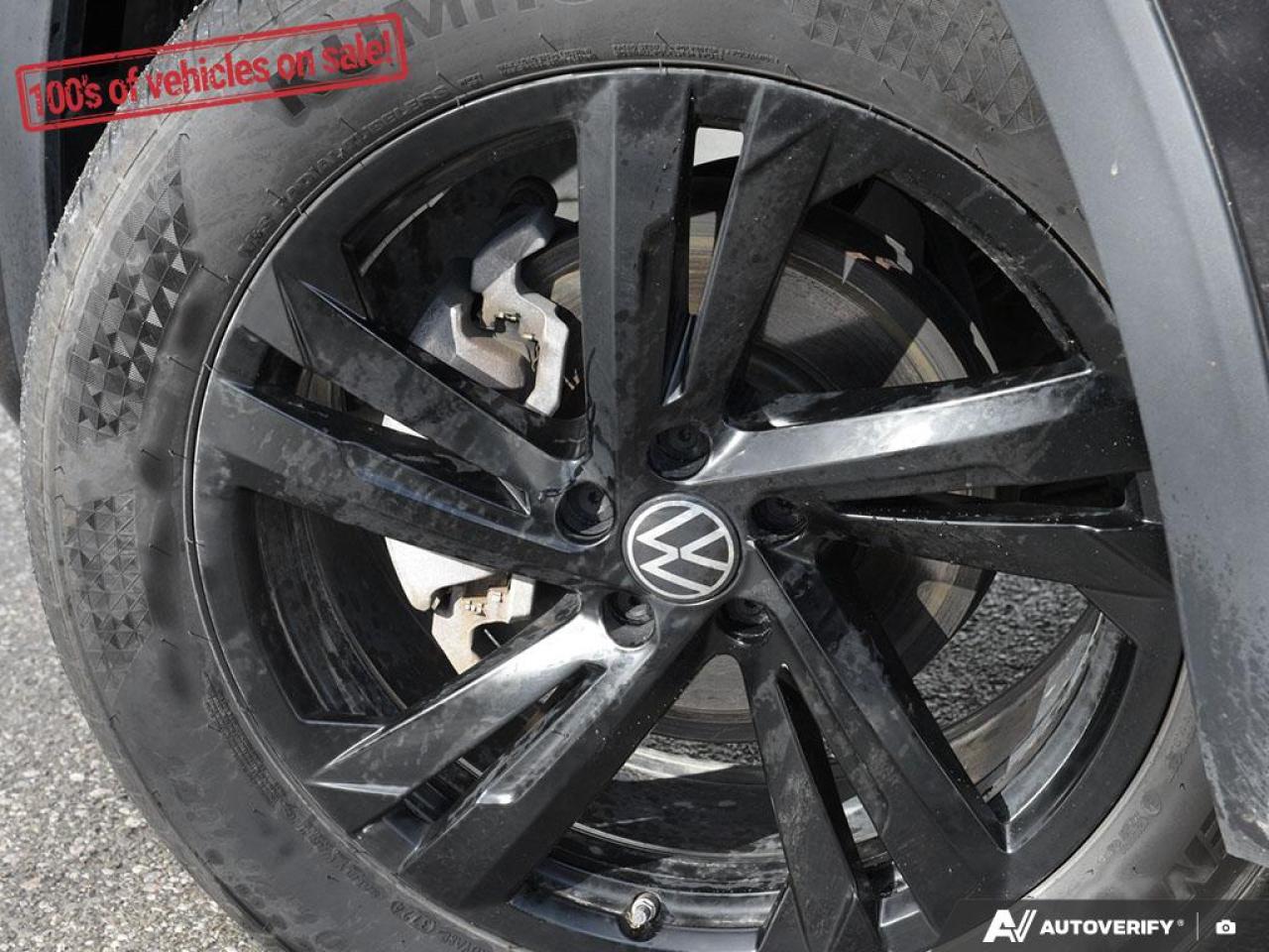 2025 Volkswagen Atlas Cross Sport Comfortline R-Line Black Edition Photo