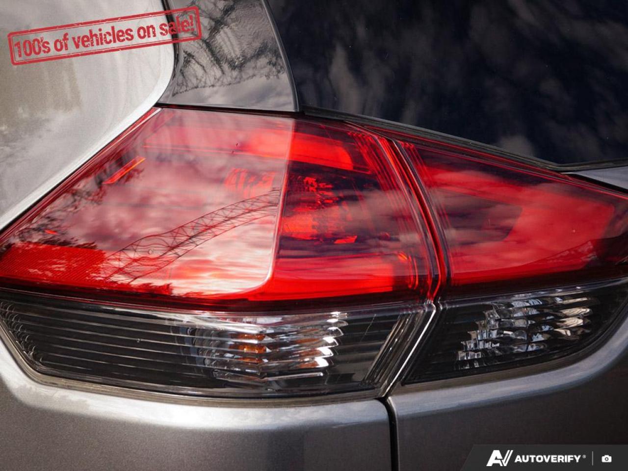 2020 Nissan Rogue S Photo