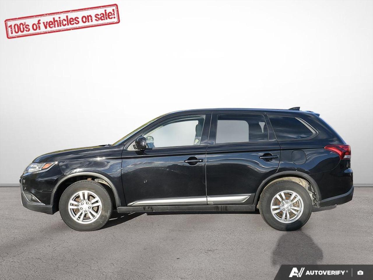 2020 Mitsubishi Outlander ES Photo