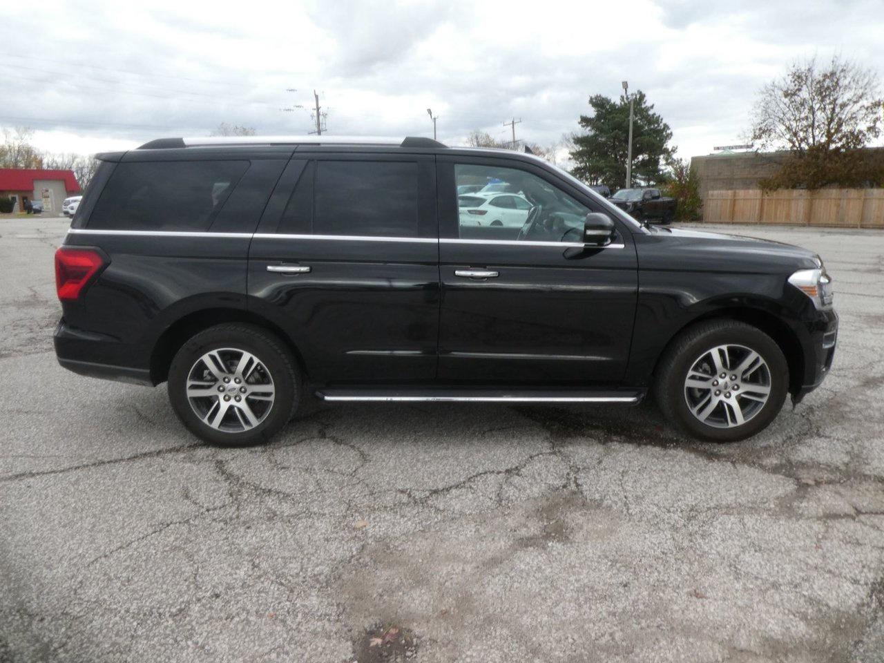 2023 Ford Expedition LTD LIMITED Photo