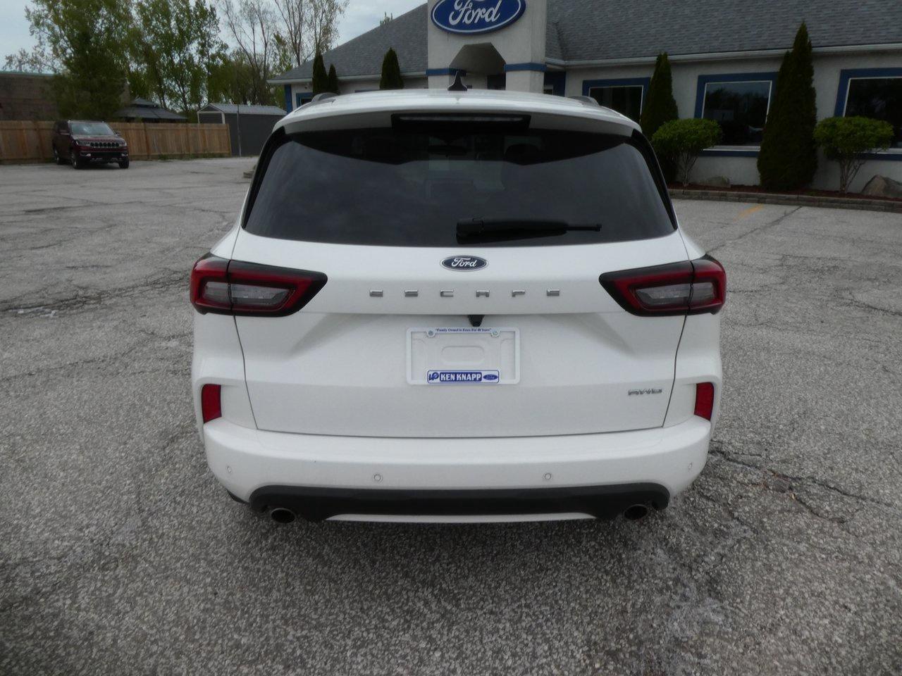 2024 Ford Escape ST-Line | Heated Seats | Backup Cam | Nav | Photo
