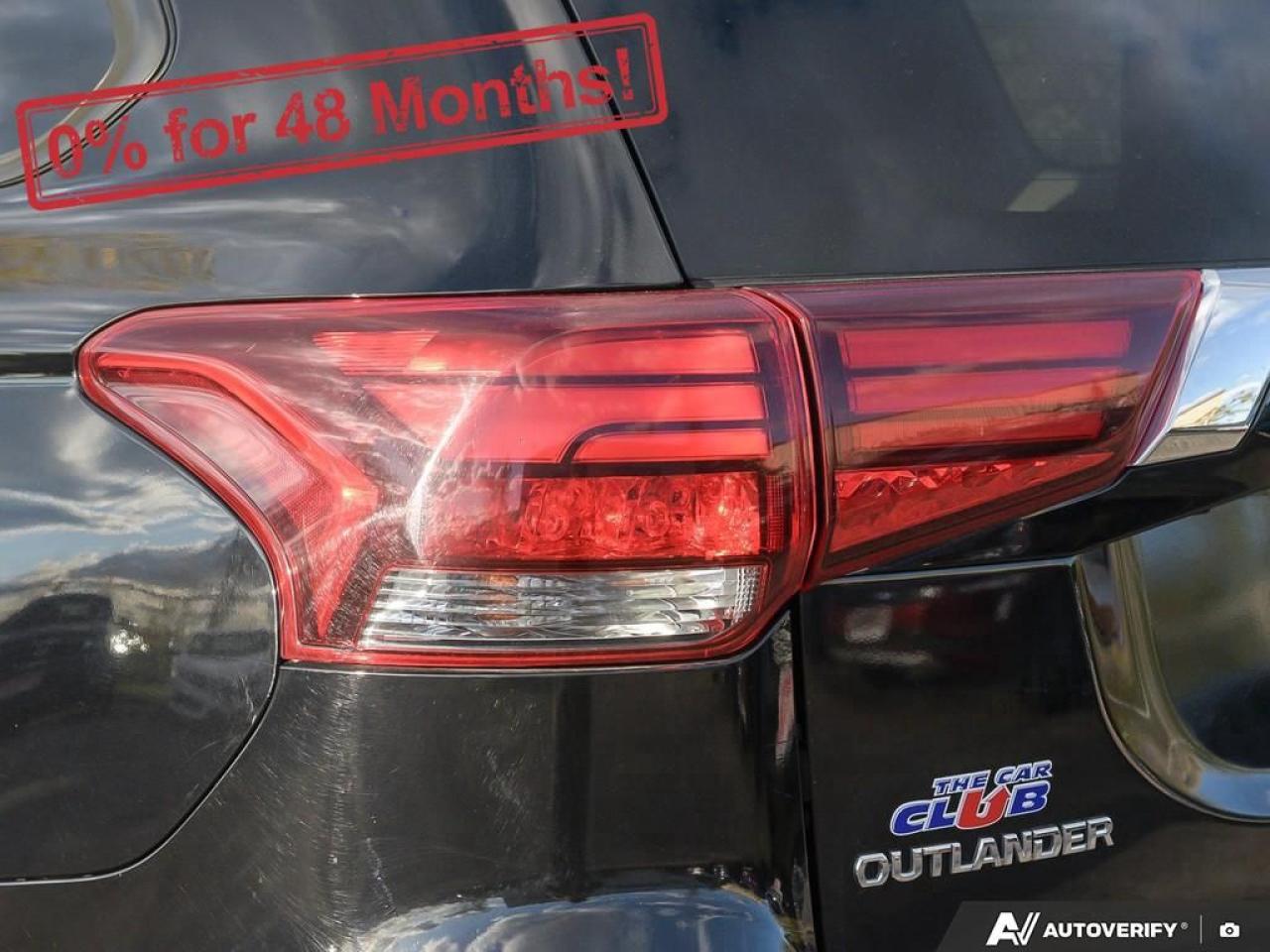 2020 Mitsubishi Outlander ES Photo