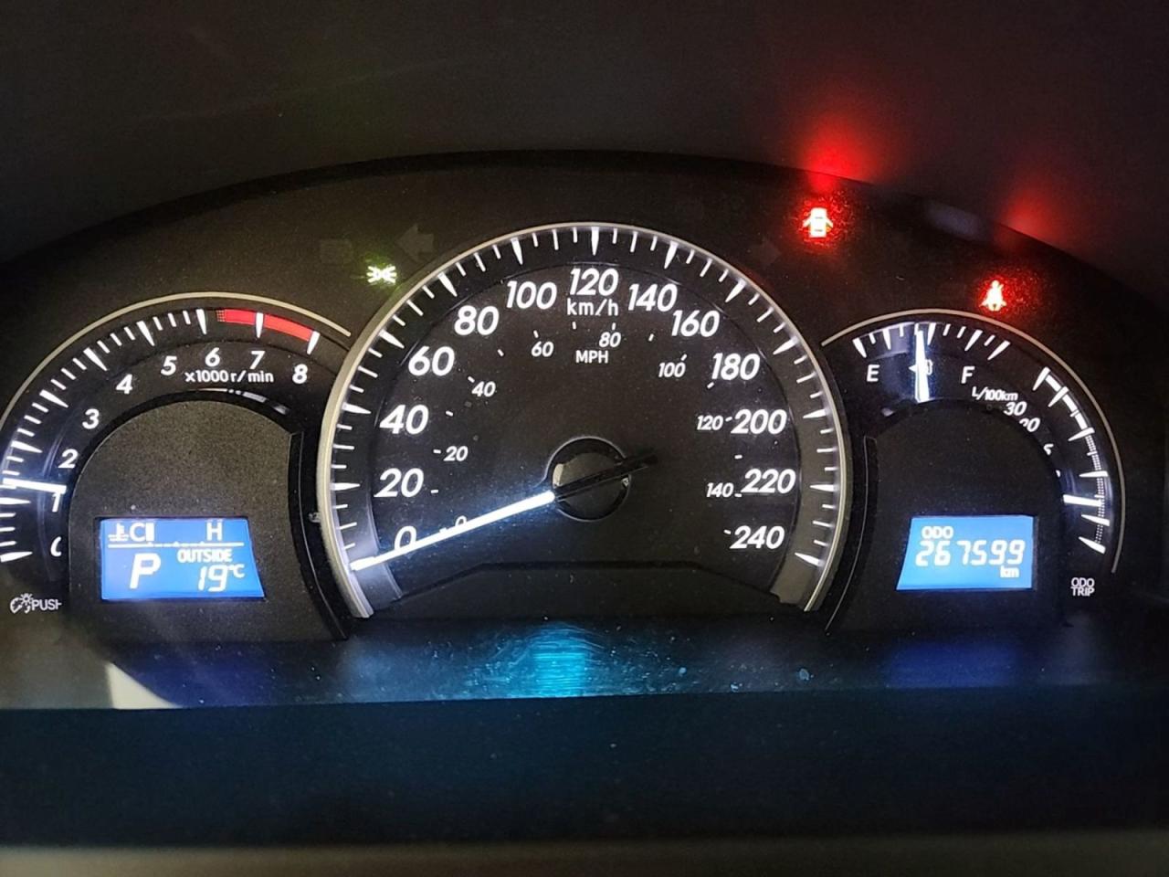 2013 Toyota Camry LE - Photo #7