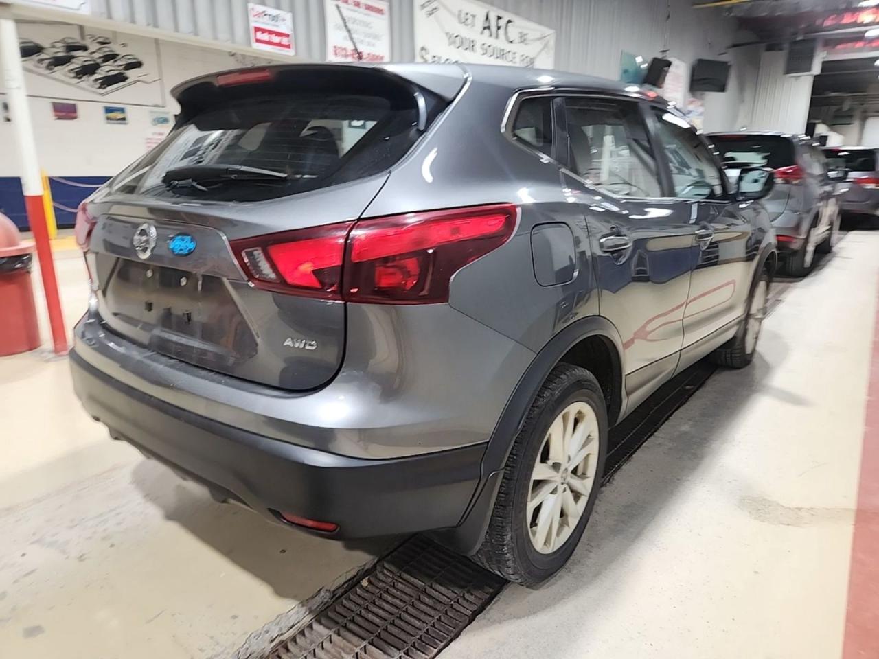 2019 Nissan Rogue Sport S AWD - Photo #3