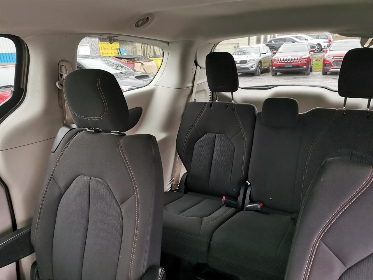 2017 Chrysler Pacifica LX - Photo #20