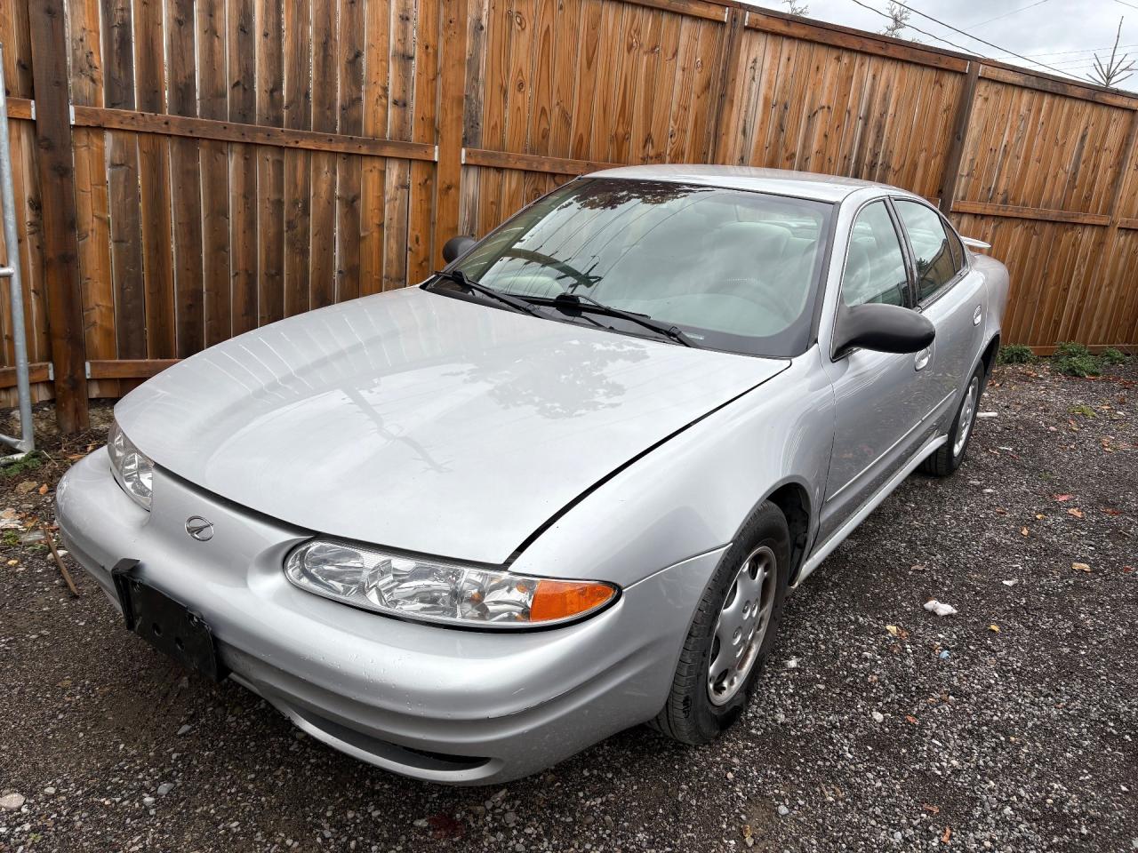 Used 2004 Oldsmobile Alero GL2 for sale in Ajax, ON