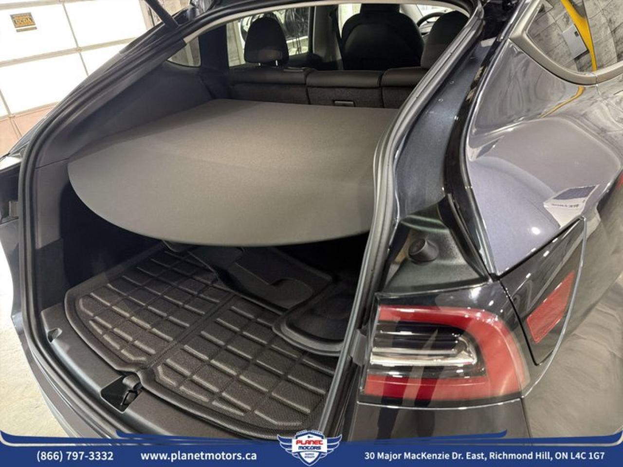 2024 Tesla Model Y RWD - Photo #18