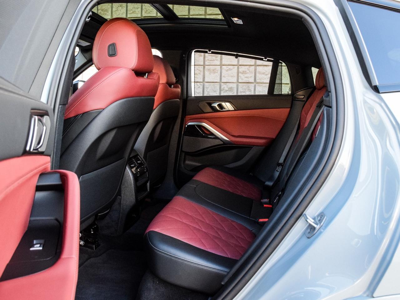 2025 BMW X6 xDrive40i Photo