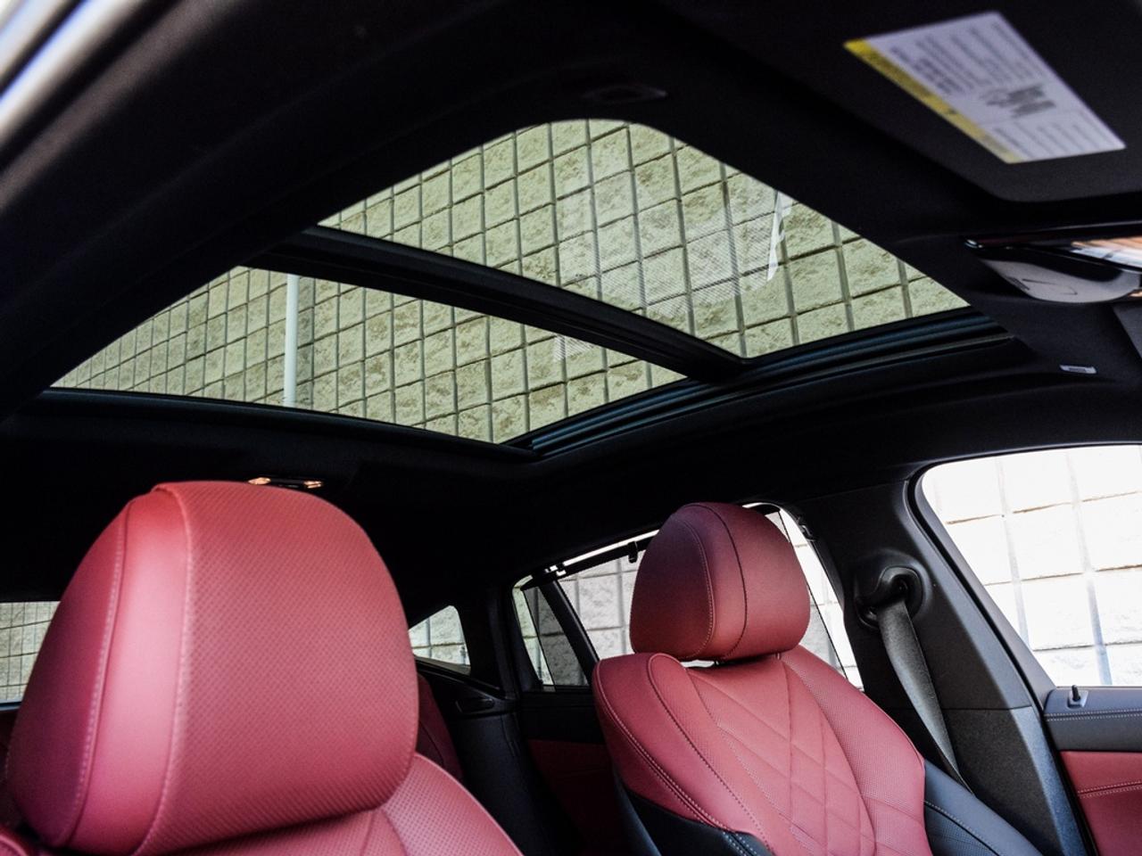 2025 BMW X6 xDrive40i Photo
