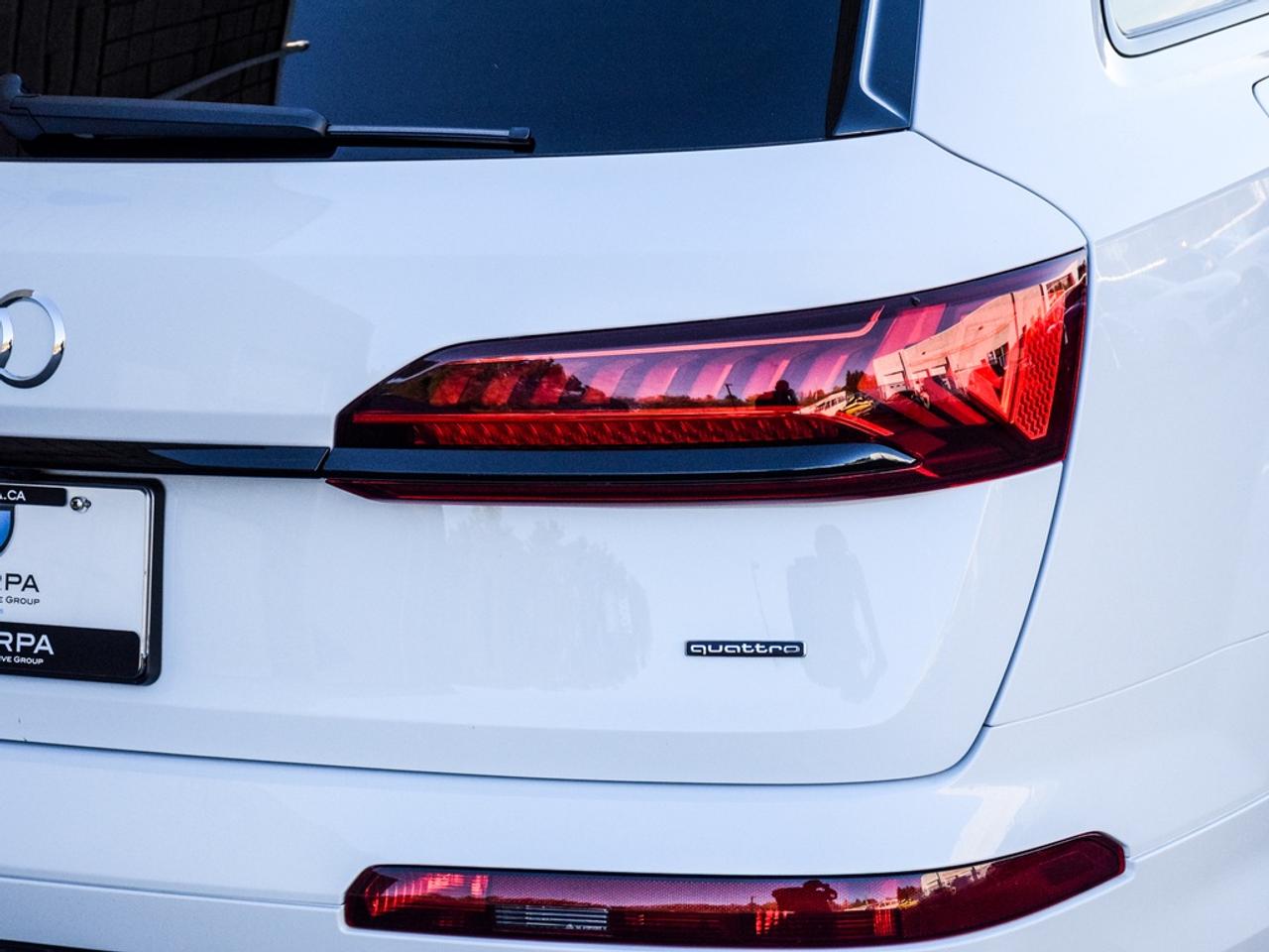 2022 Audi Q7 55 Komfort Photo