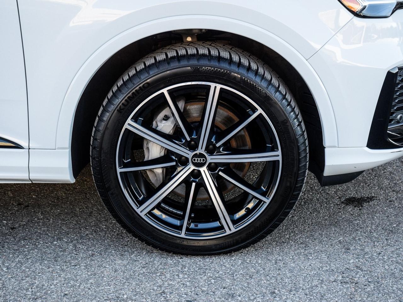 2022 Audi Q7 55 Komfort Photo
