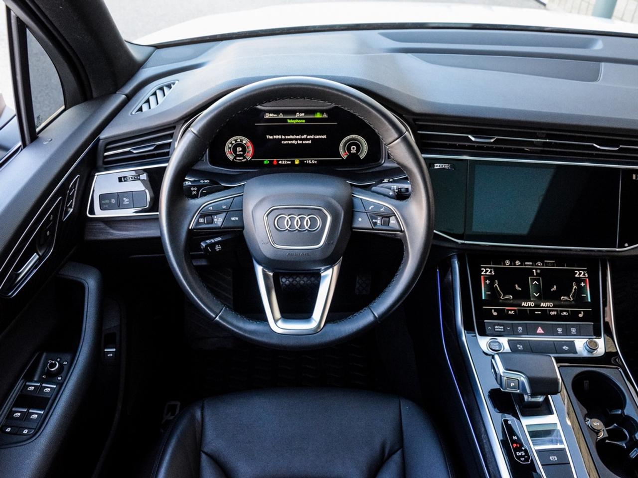 2022 Audi Q7 55 Komfort Photo