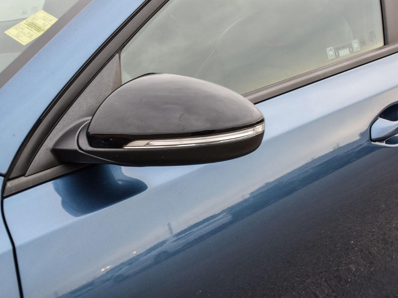 2023 Kia Forte5 GT DCT Photo