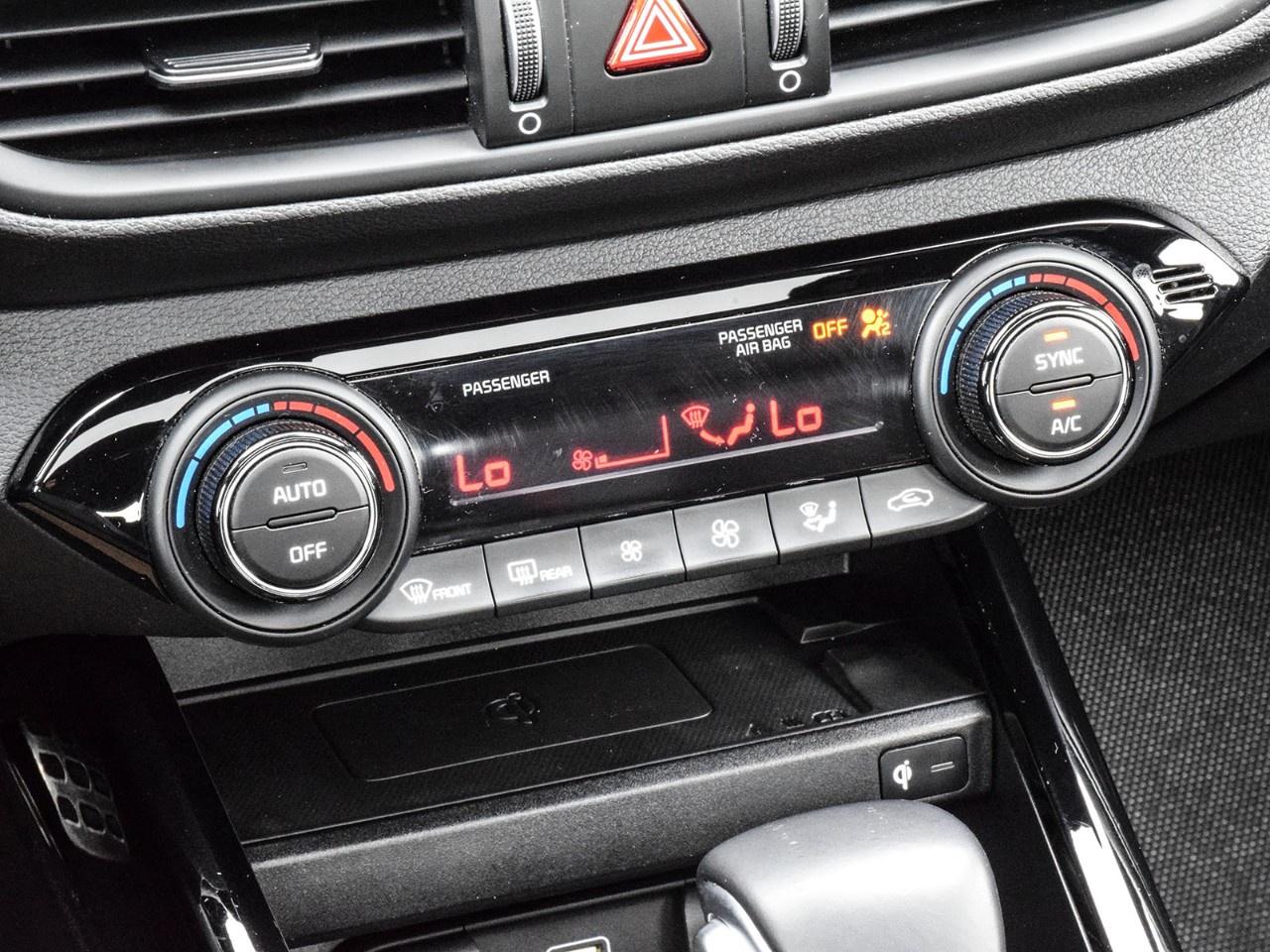 2023 Kia Forte5 GT DCT Photo