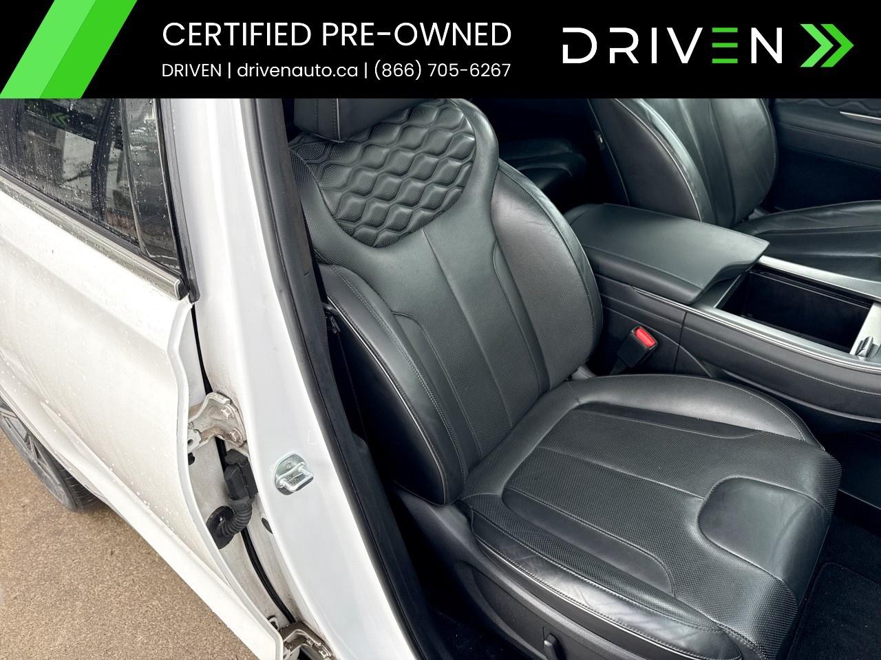 2022 Hyundai PALISADE Ultimate Calligraphy 7-Passenger AWD Photo