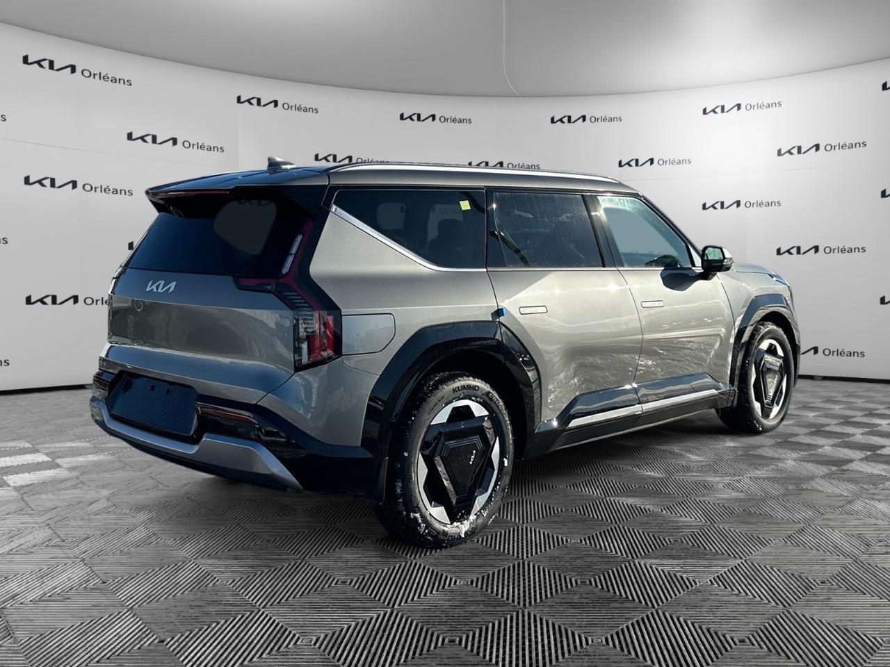 2026 Kia EV9 Land w/Plus Package AWD Photo