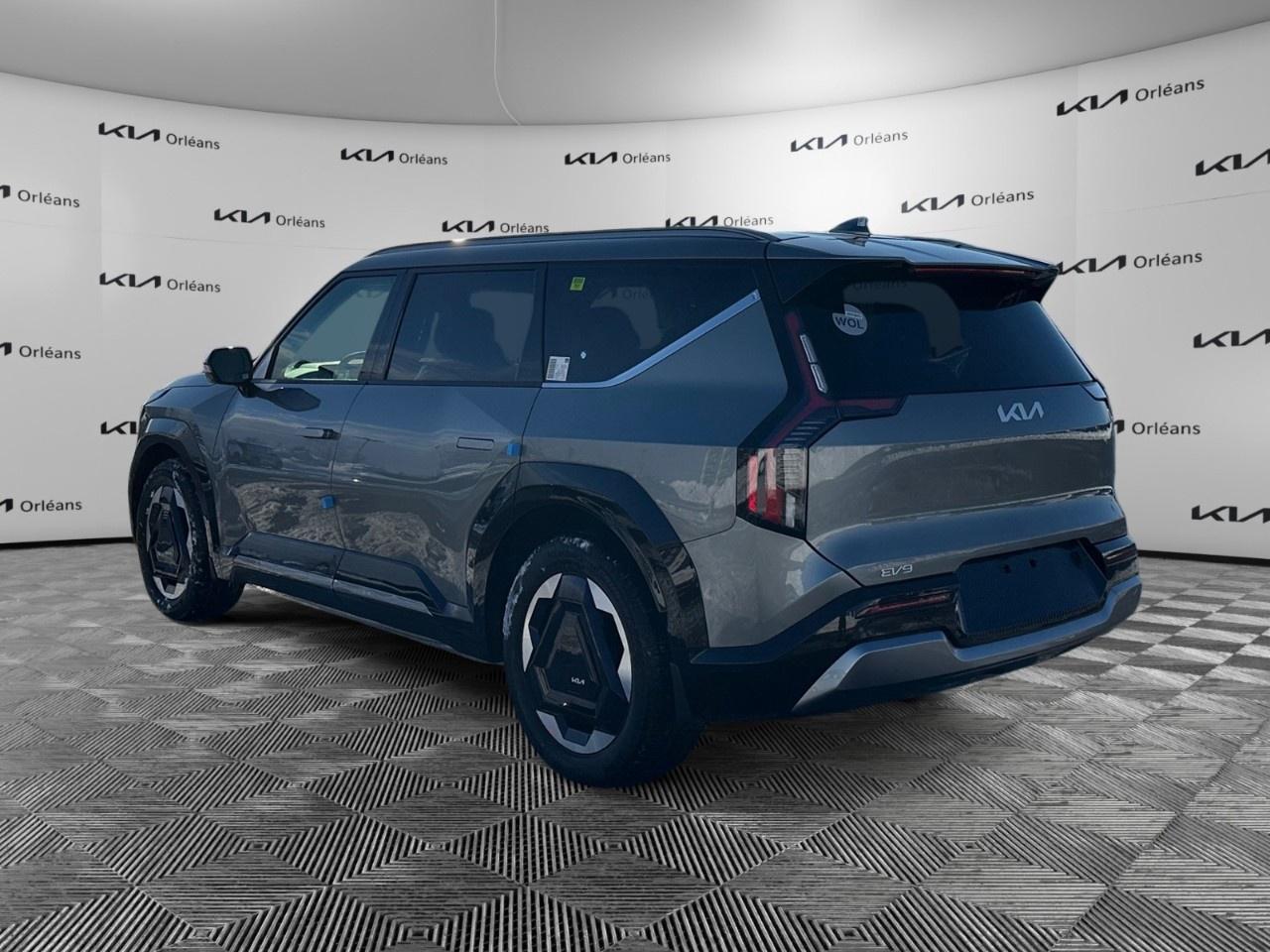 2026 Kia EV9 Land w/Plus Package AWD Photo