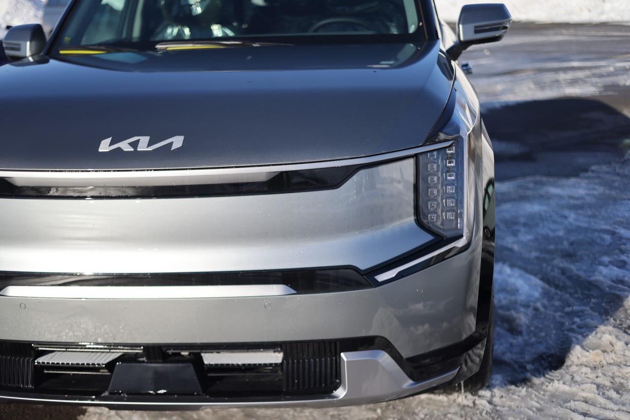 2026 Kia EV9 Land w/Plus Package AWD Photo