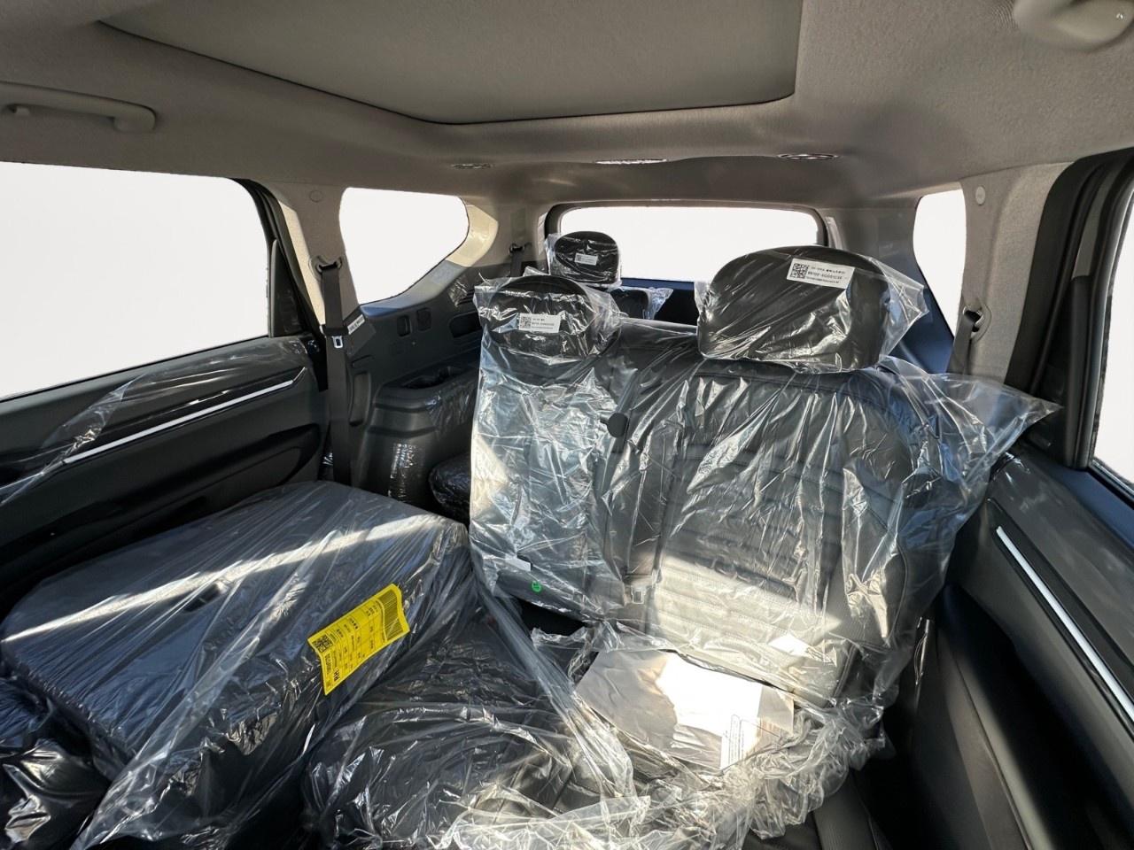 2026 Kia EV9 Land w/Plus Package AWD Photo