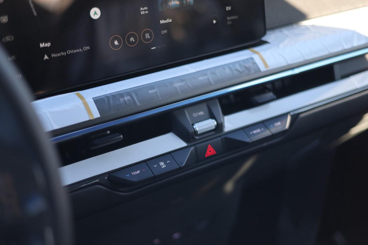 2026 Kia EV9 Land w/Plus Package AWD Photo