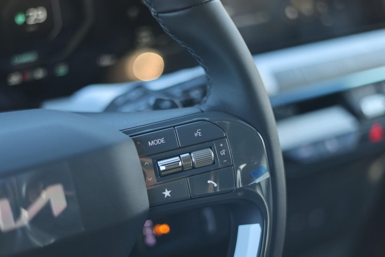 2026 Kia EV9 Land w/Plus Package AWD Photo