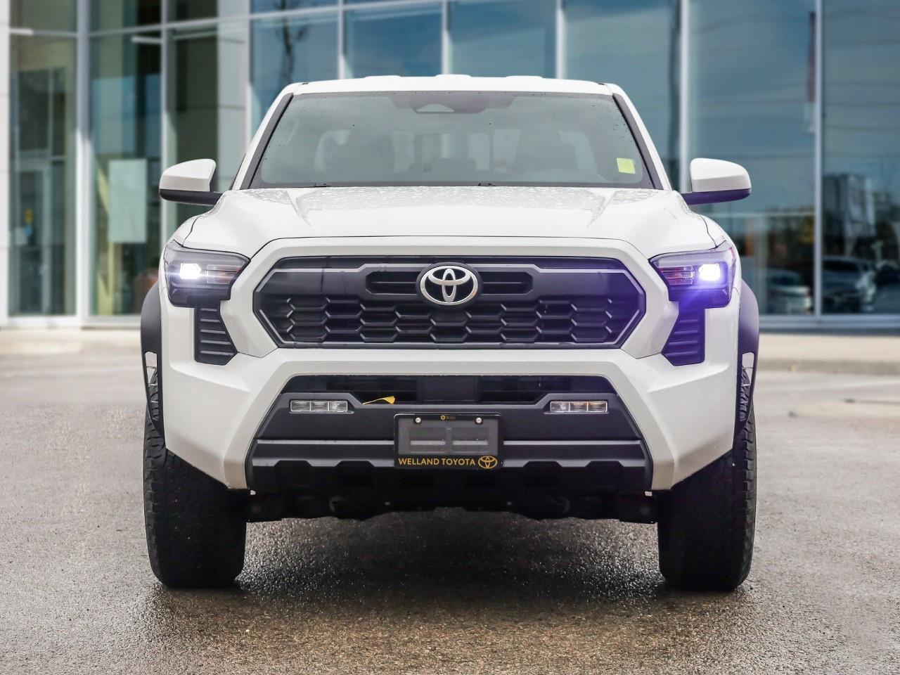 2024 Toyota Tacoma  Photo3