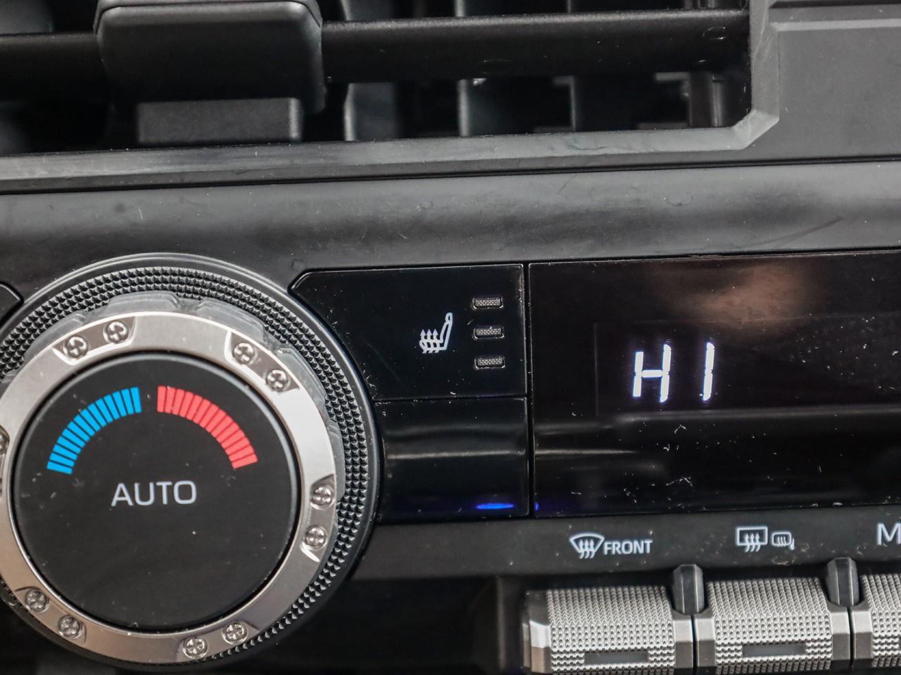 2024 Toyota Tacoma  Photo