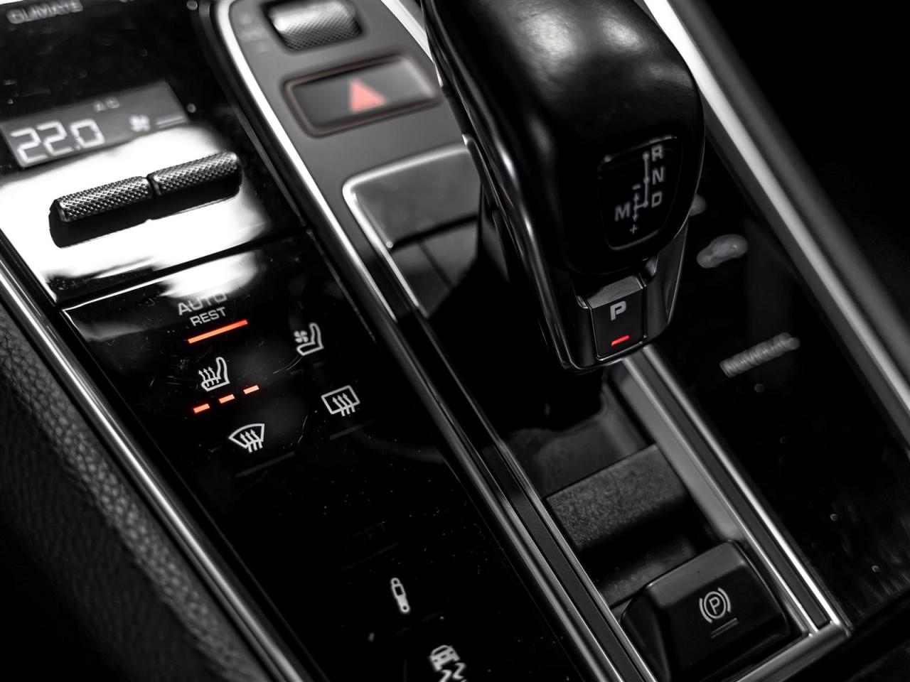 2019 Porsche Panamera 4 E-Hybrid|SPORT TURISMO|PREMIUM PKG|SPORT CHRONO|BOSE Photo