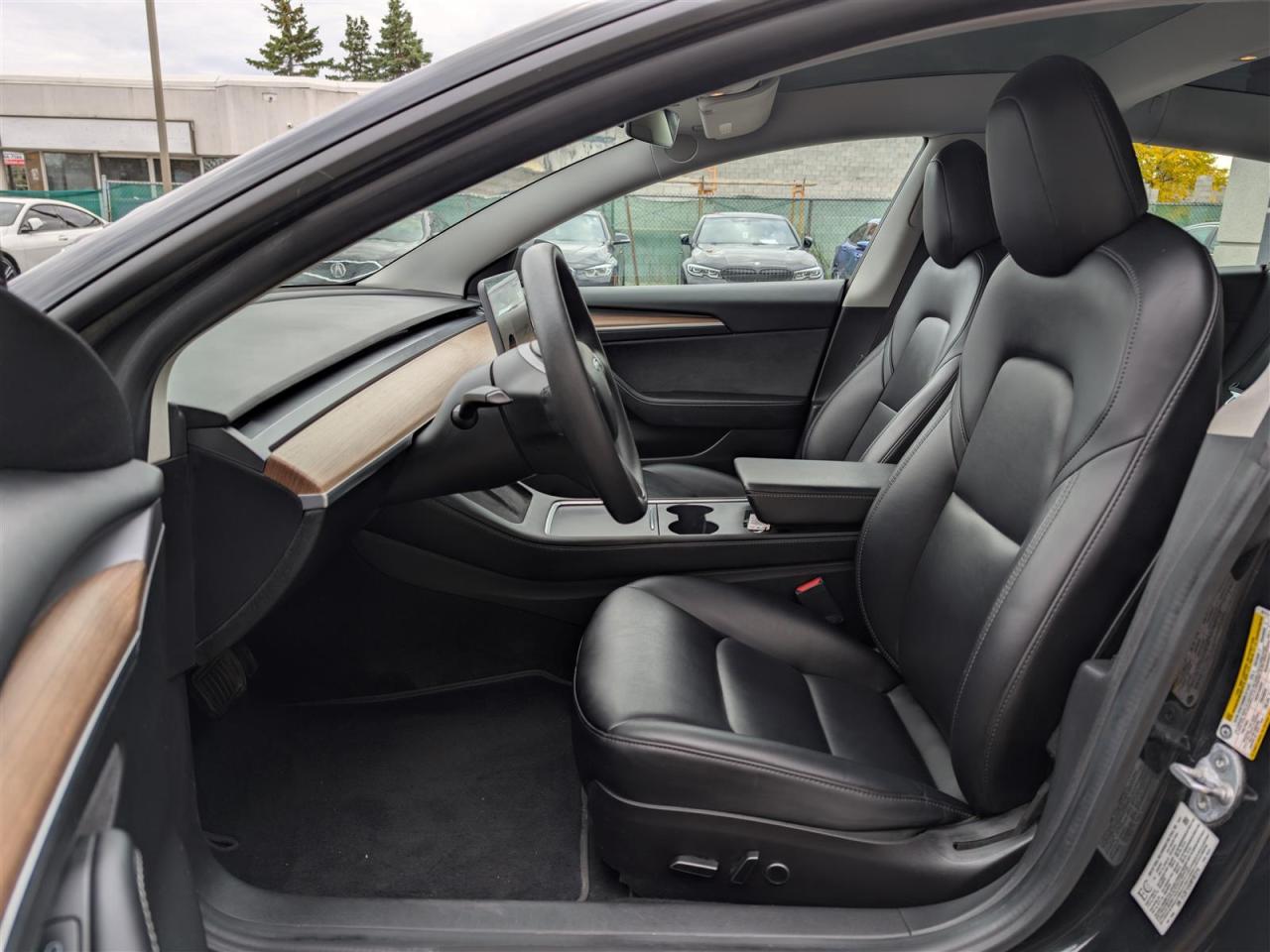 2021 Tesla Model 3 STANDARD RANGE PLUS Photo