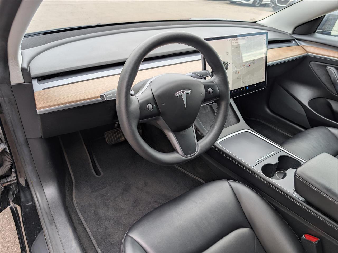 2021 Tesla Model 3 STANDARD RANGE PLUS Photo