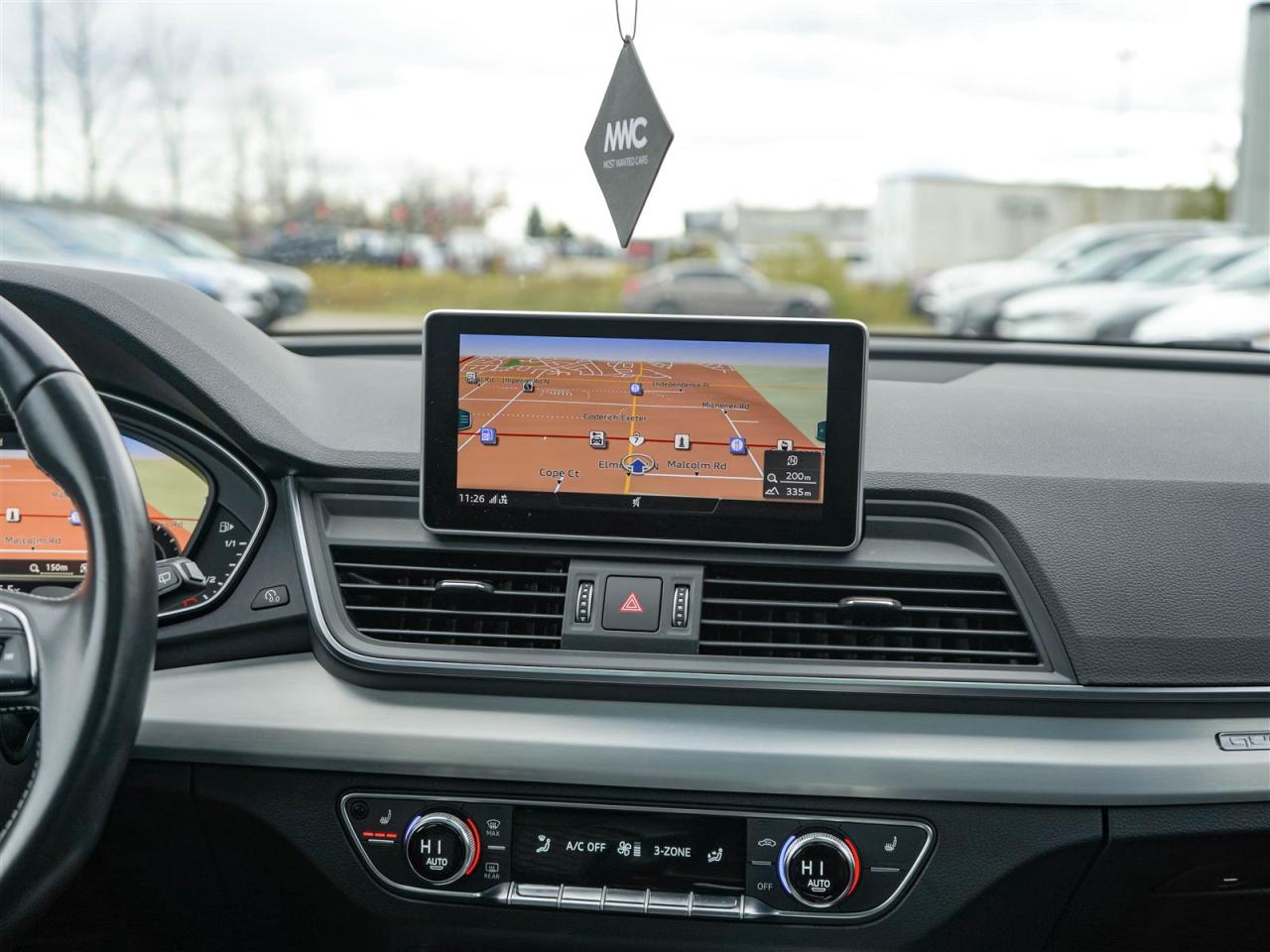 2020 Audi SQ5 PROGRESSIV AWD | NO ACCIDENTS | 15 SERVICE RECORDS Photo