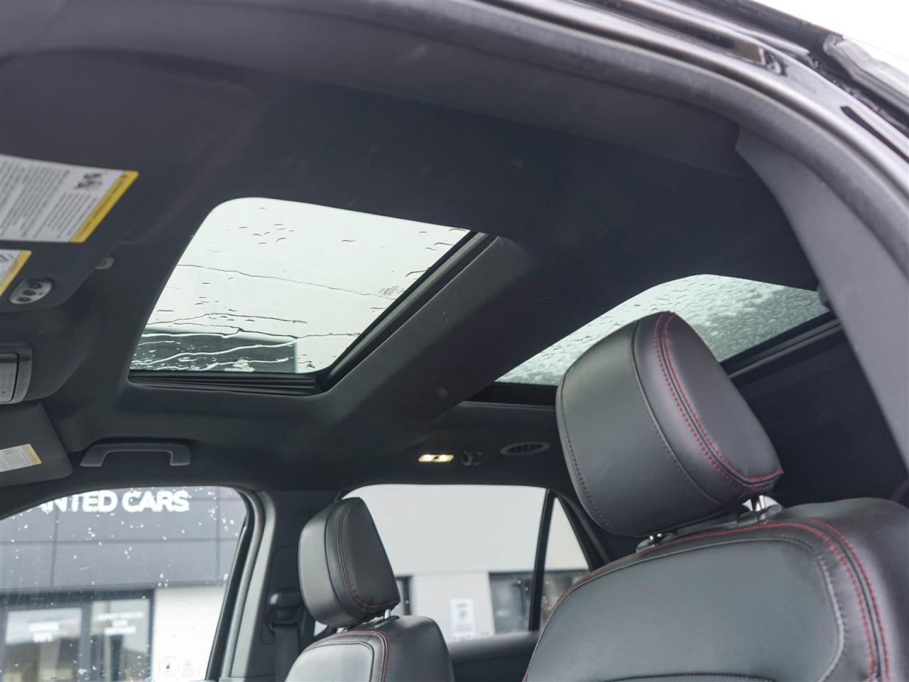 2018 Ford Explorer SPORT 4WD | NO ACCIDENTS | ONE OWNER | FORD SERVICED Photo