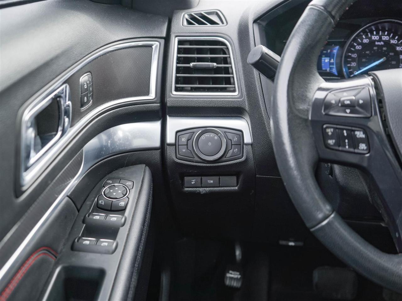 2018 Ford Explorer SPORT 4WD | NO ACCIDENTS | ONE OWNER | FORD SERVICED Photo