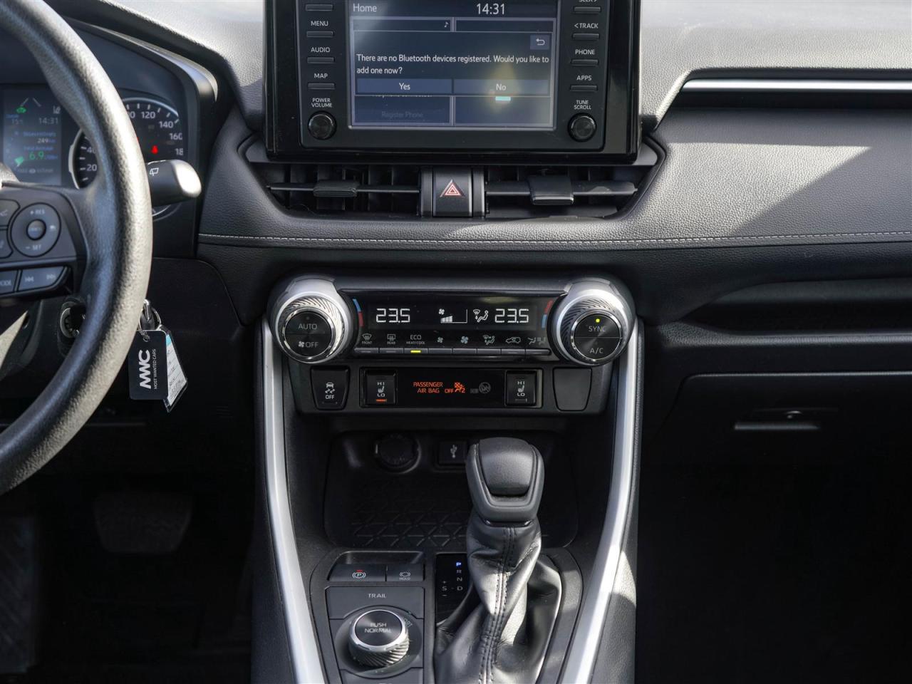 2022 Toyota RAV4 HYBRID LE AWD | 7 SERVICE RECORDS | NO ACCIDENTS Photo