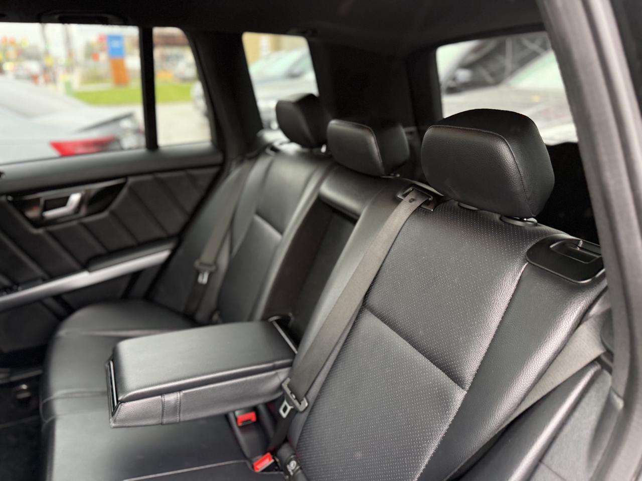 2015 Mercedes-Benz GLK-Class 250 //AMG SPORT PKG | 360 CAM | UPGRADED | CARPLAY Photo