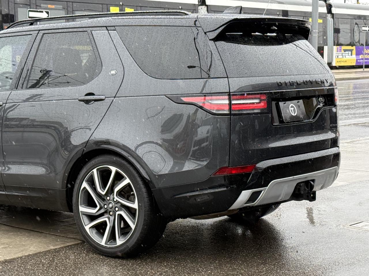 2017 Land Rover Discovery HSE LUXURY TD6 | MERIDIAN | PANO | 360 CAMERA | Photo