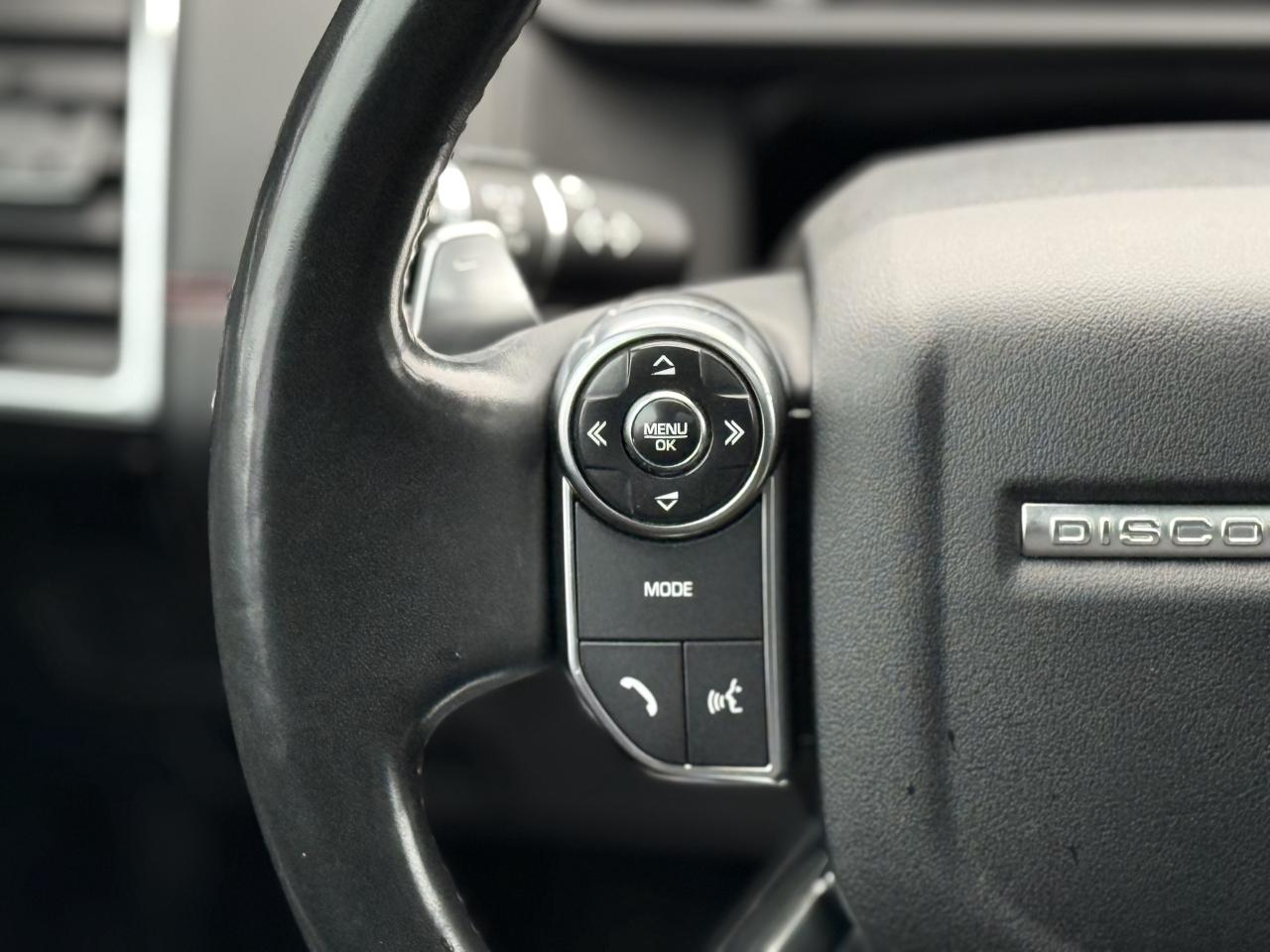 2017 Land Rover Discovery HSE LUXURY TD6 | MERIDIAN | PANO | 360 CAMERA | Photo