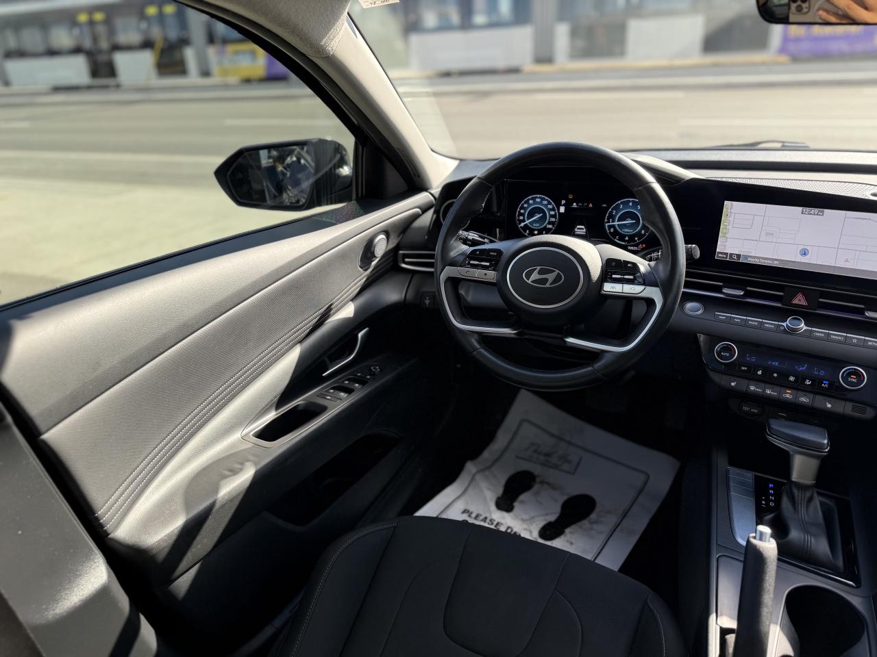 2024 Hyundai Elantra SEL | SUNROOF | CARPLAY | NAVI | BACK UP CAMERA Photo