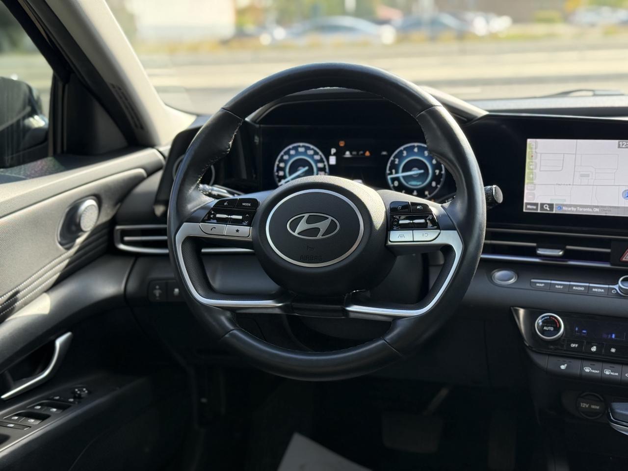 2024 Hyundai Elantra SEL | SUNROOF | CARPLAY | NAVI | BACK UP CAMERA Photo