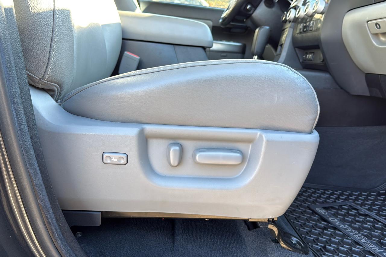 2020 Toyota Sequoia SR5 Photo