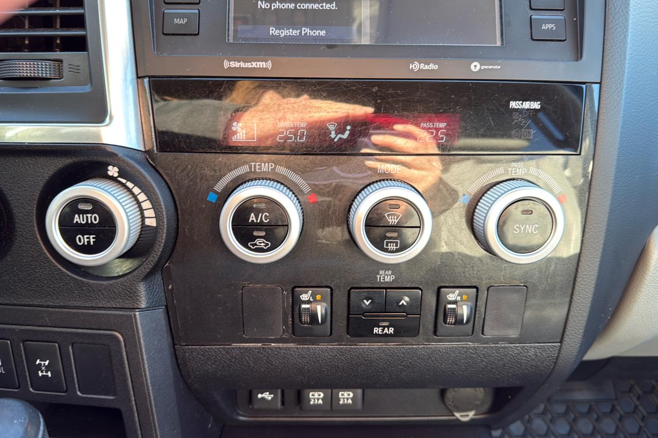 2020 Toyota Sequoia SR5 Photo