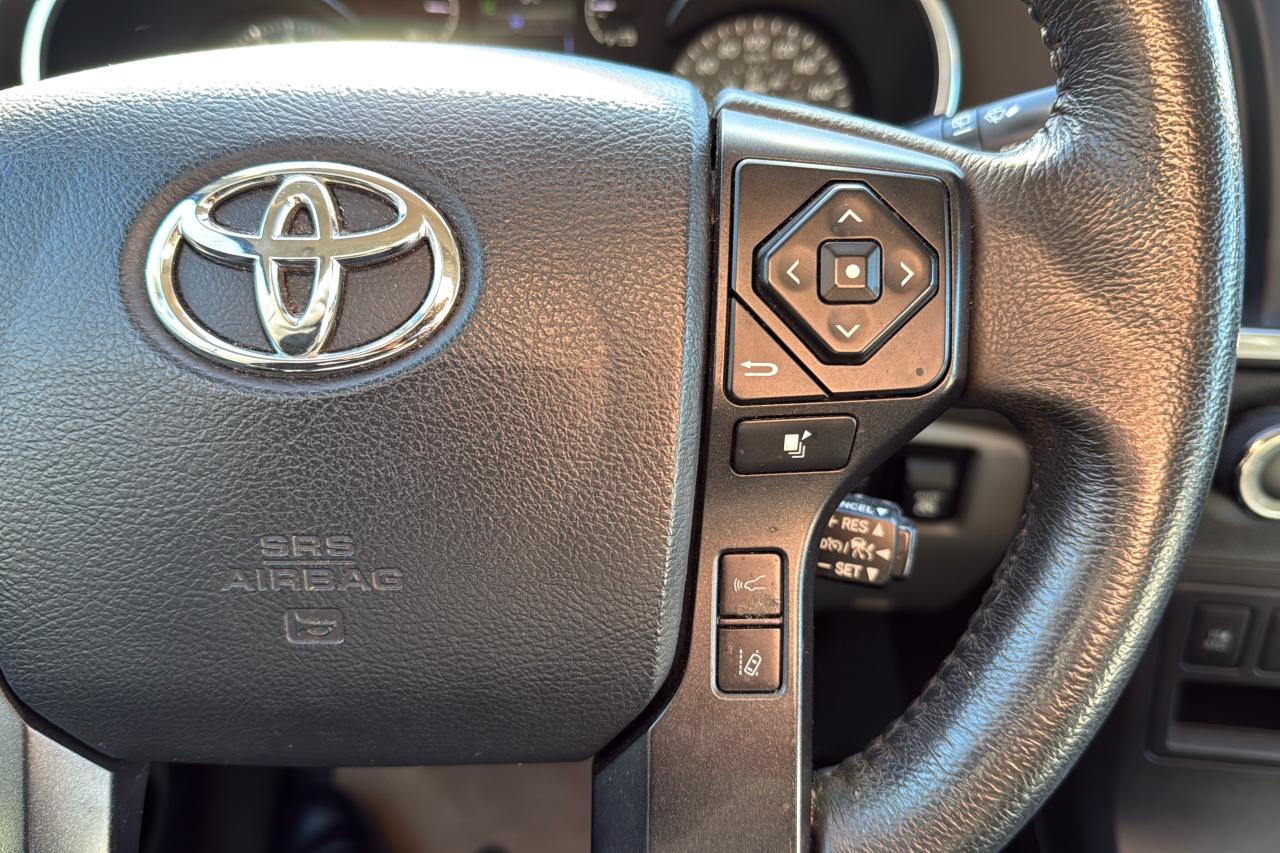 2020 Toyota Sequoia SR5 Photo