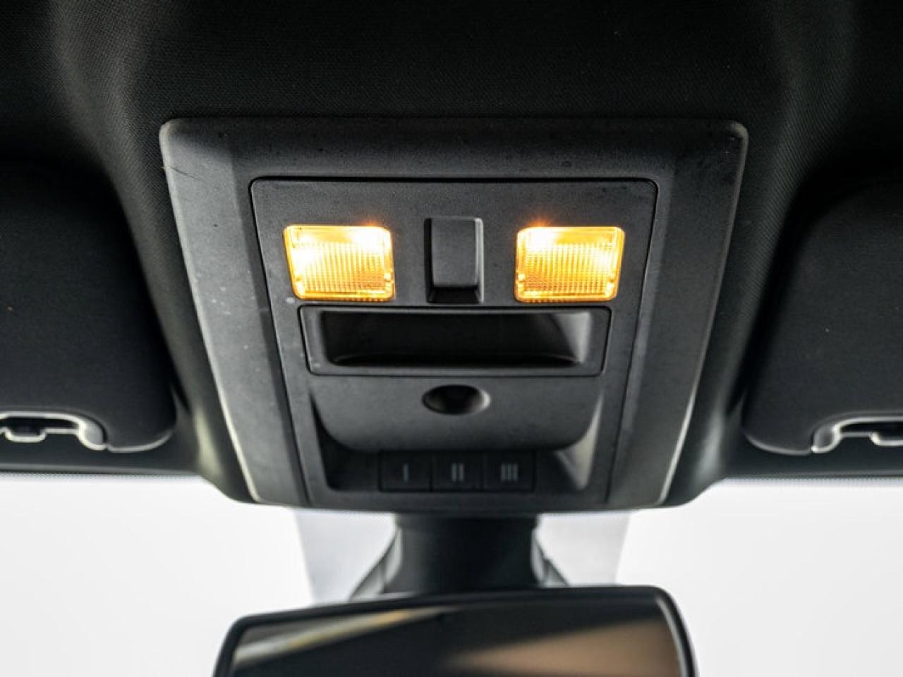 2021 RAM 1500 Classic WARLOCK Photo