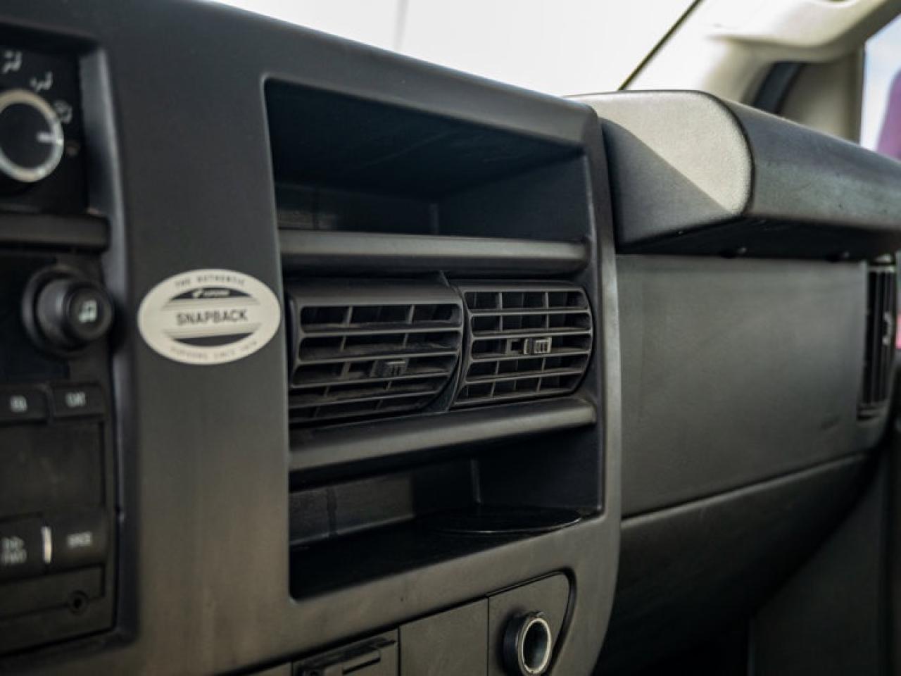 2017 GMC Savana Cargo Van Photo