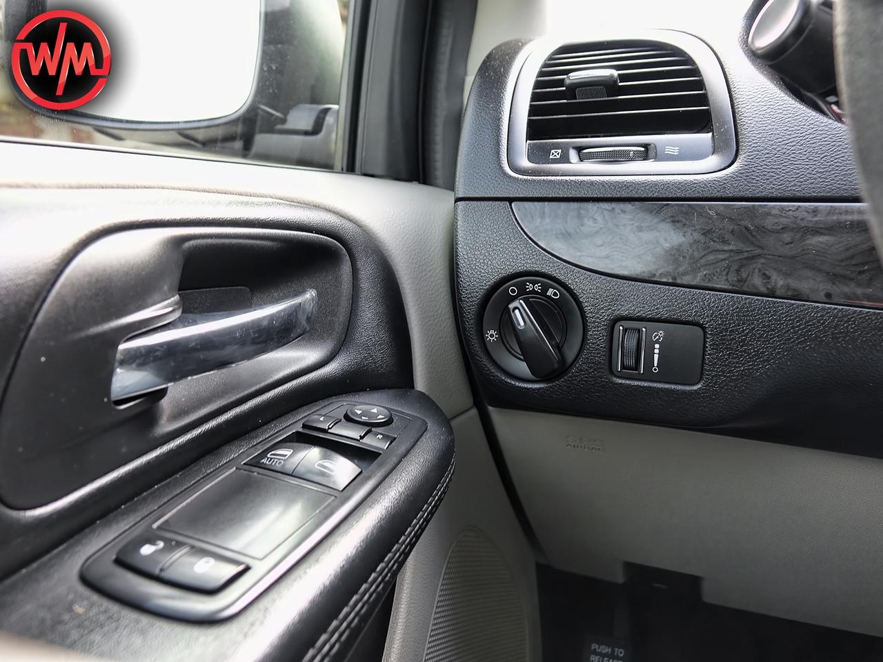 2018 Dodge Grand Caravan CANADA VALUE PKG*POWER GROUP*BLUETOOTH*REV-CAM Photo