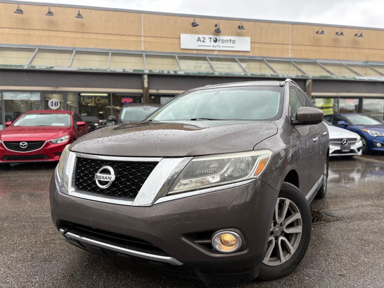 Used 2015 Nissan Pathfinder 4WD 4dr for sale in Toronto, ON