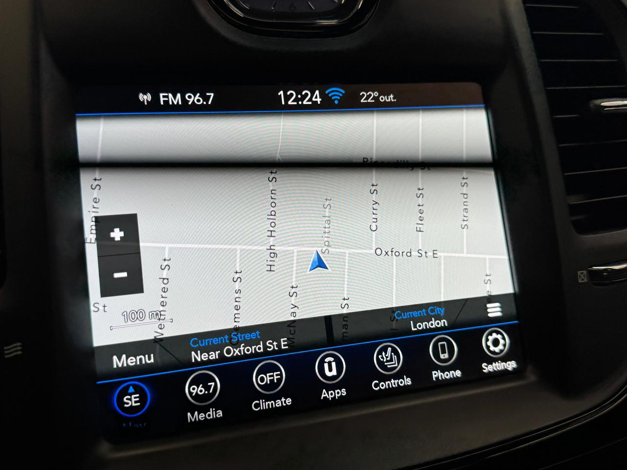 2023 Chrysler 300 300S RWD+Adaptive Cruise+Roof+LIKE NEW Photo